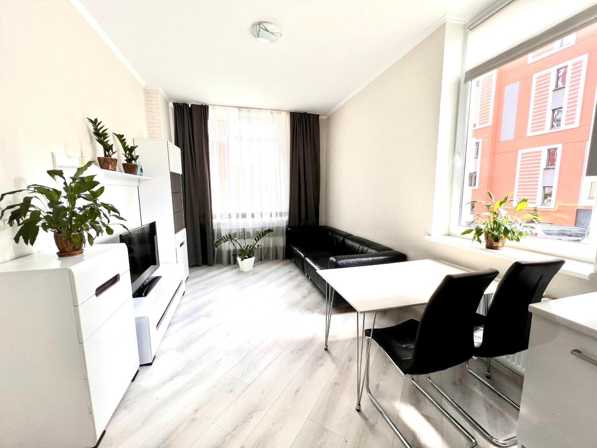 Osapart Beautiful Apartment In A Complex Semycvit Lemberg Exterior foto